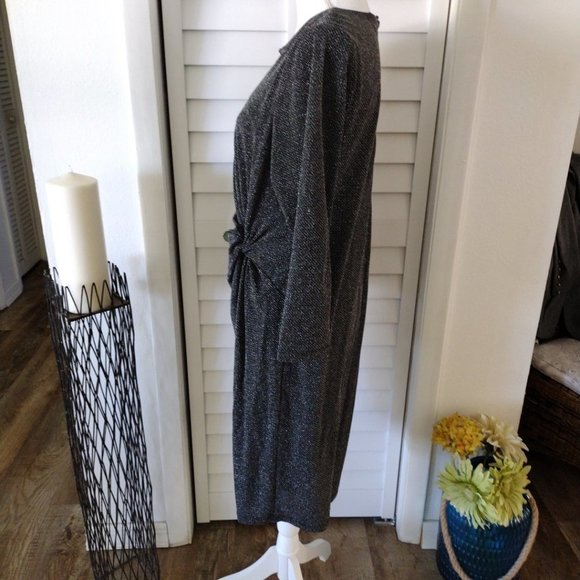 TORRID‎ Black & Silver Shimmer Knotted dress Sz. 1 (1X) - Picture 9 of 12